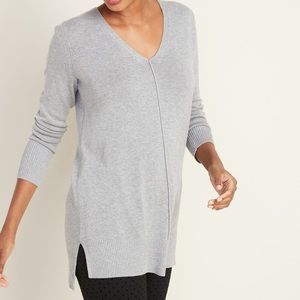 NWT Old Navy V-neck Tunic Sweater